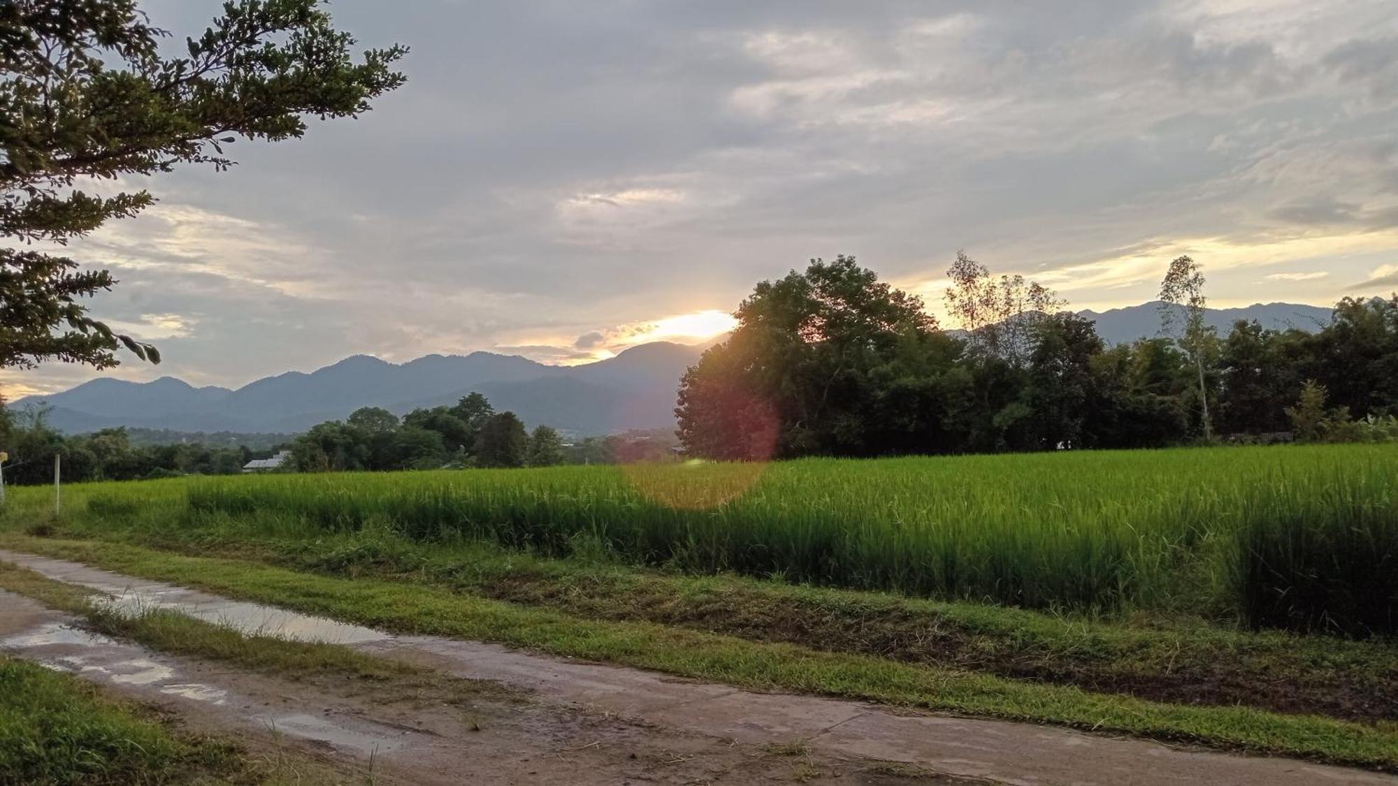 Chill In Pai Hotel Exterior foto